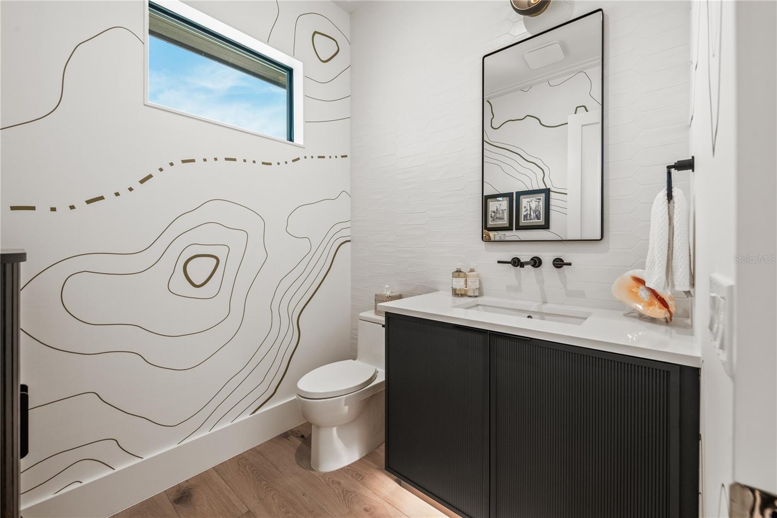 SIESTA ISLES - Residential