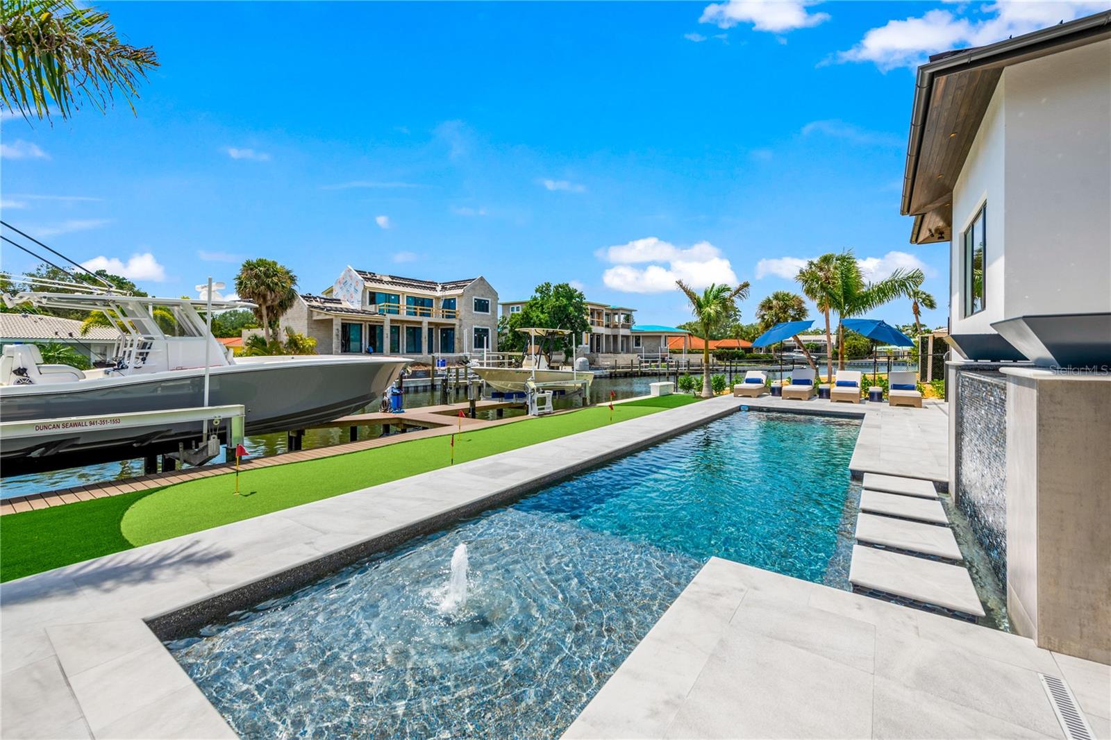 SIESTA ISLES - Residential