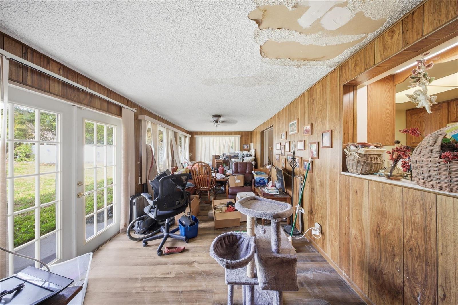 GROVEVIEW VILLAGE - Residential