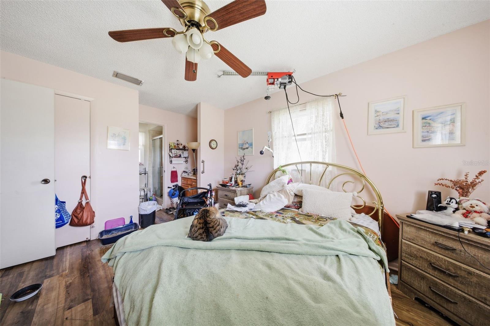 GROVEVIEW VILLAGE - Residential