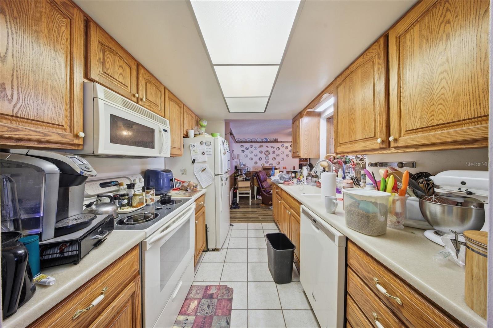 GROVEVIEW VILLAGE - Residential