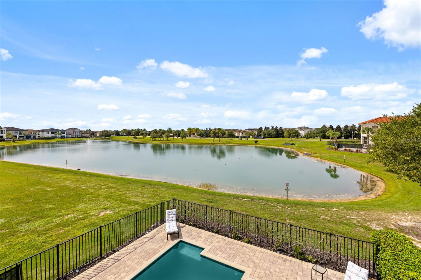 780 GOLDEN BEAR DRIVE