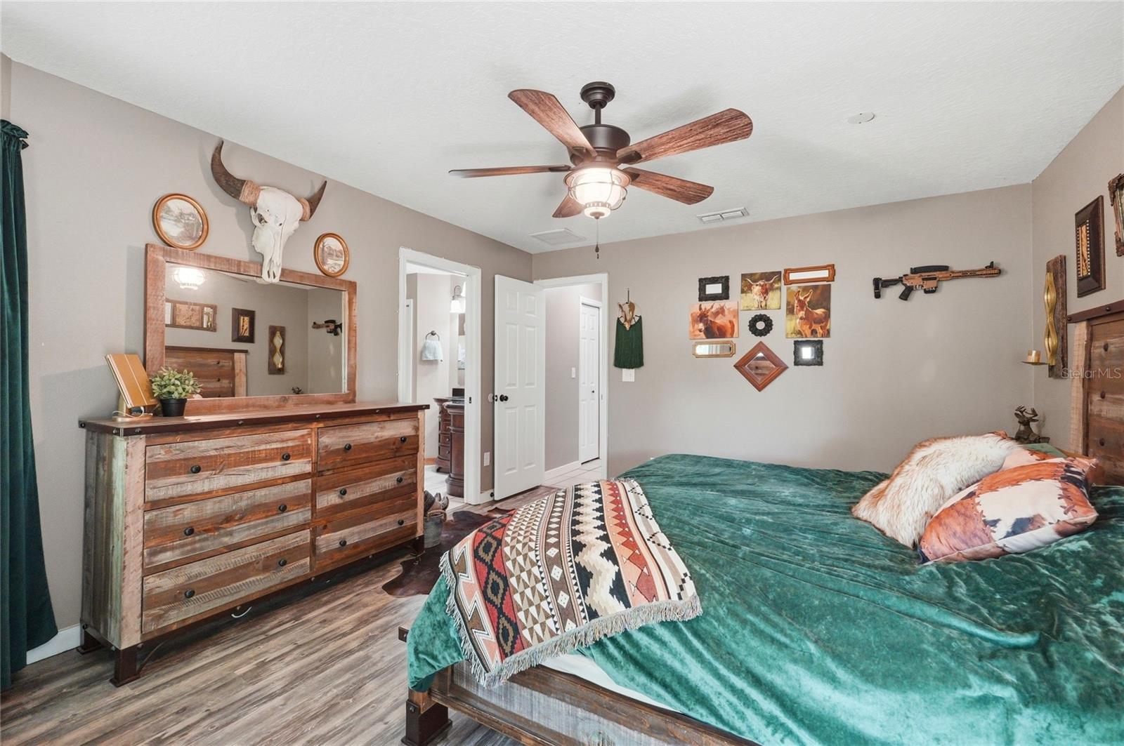 ACREAGE - Residential