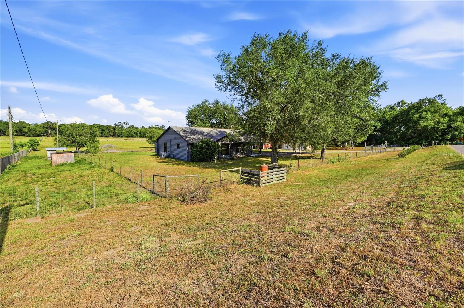 ACREAGE - Residential