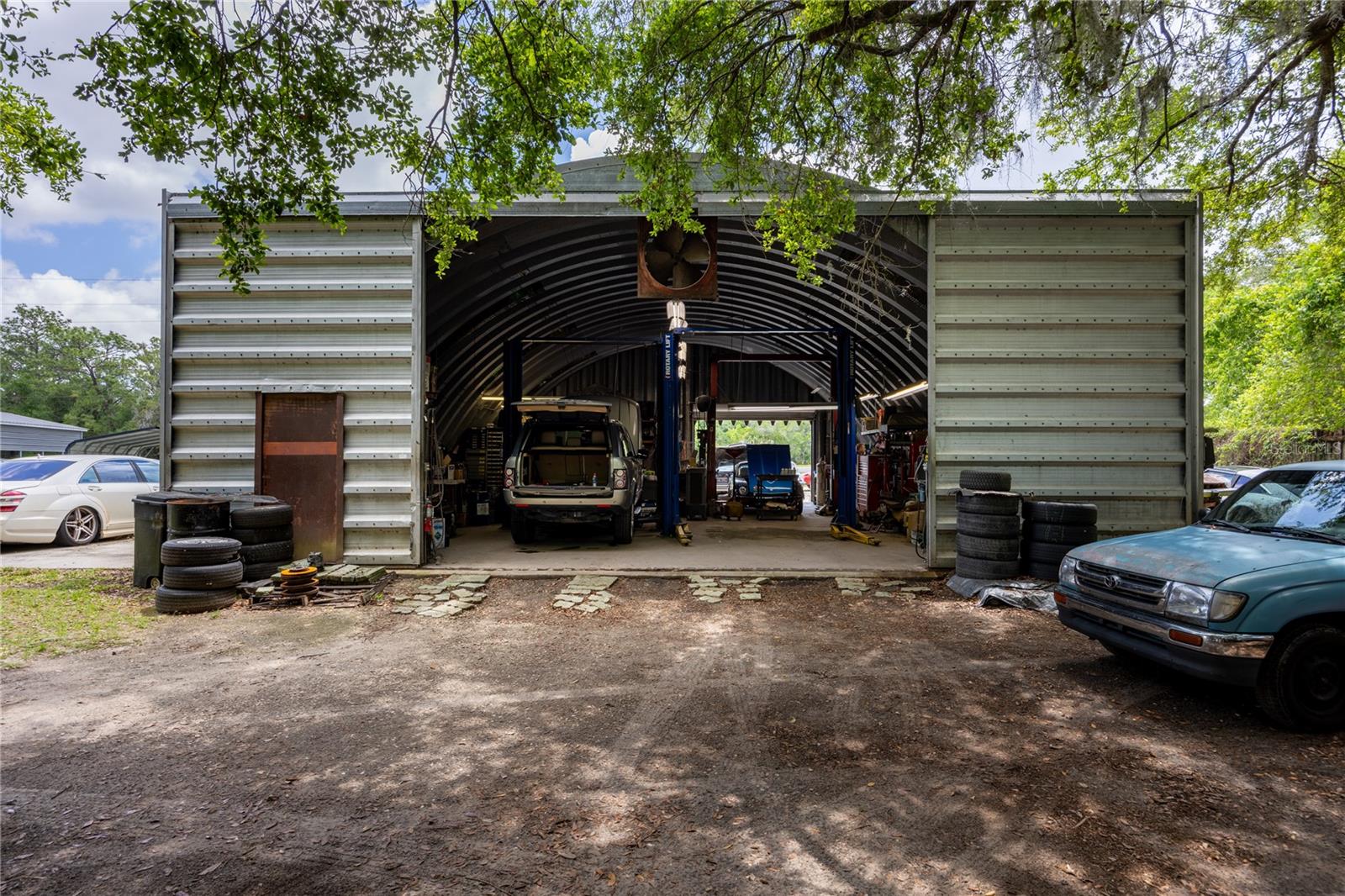 OCALA - Commercial Sale