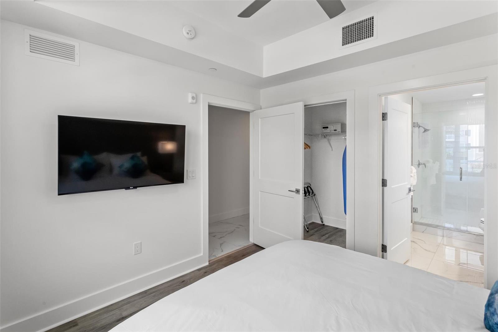 OCEAN CLUB TREASURE ISLAND A RESORT CONDO - Residential