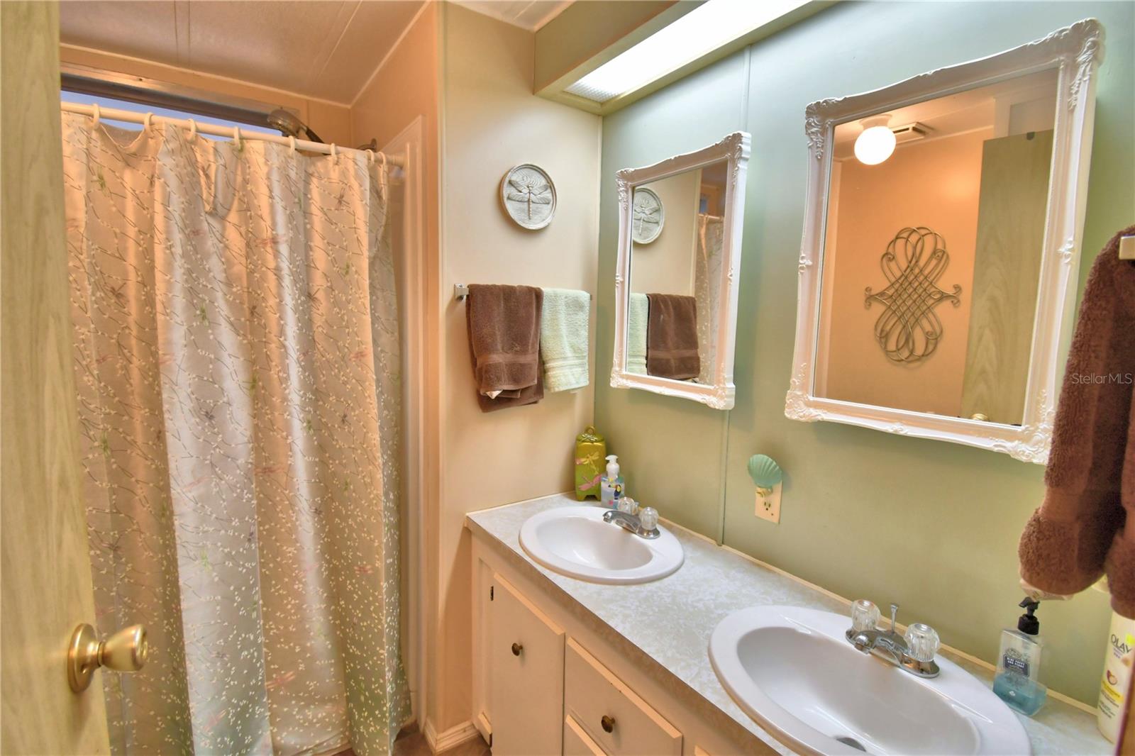 OAKWOOD ESTATES - Residential