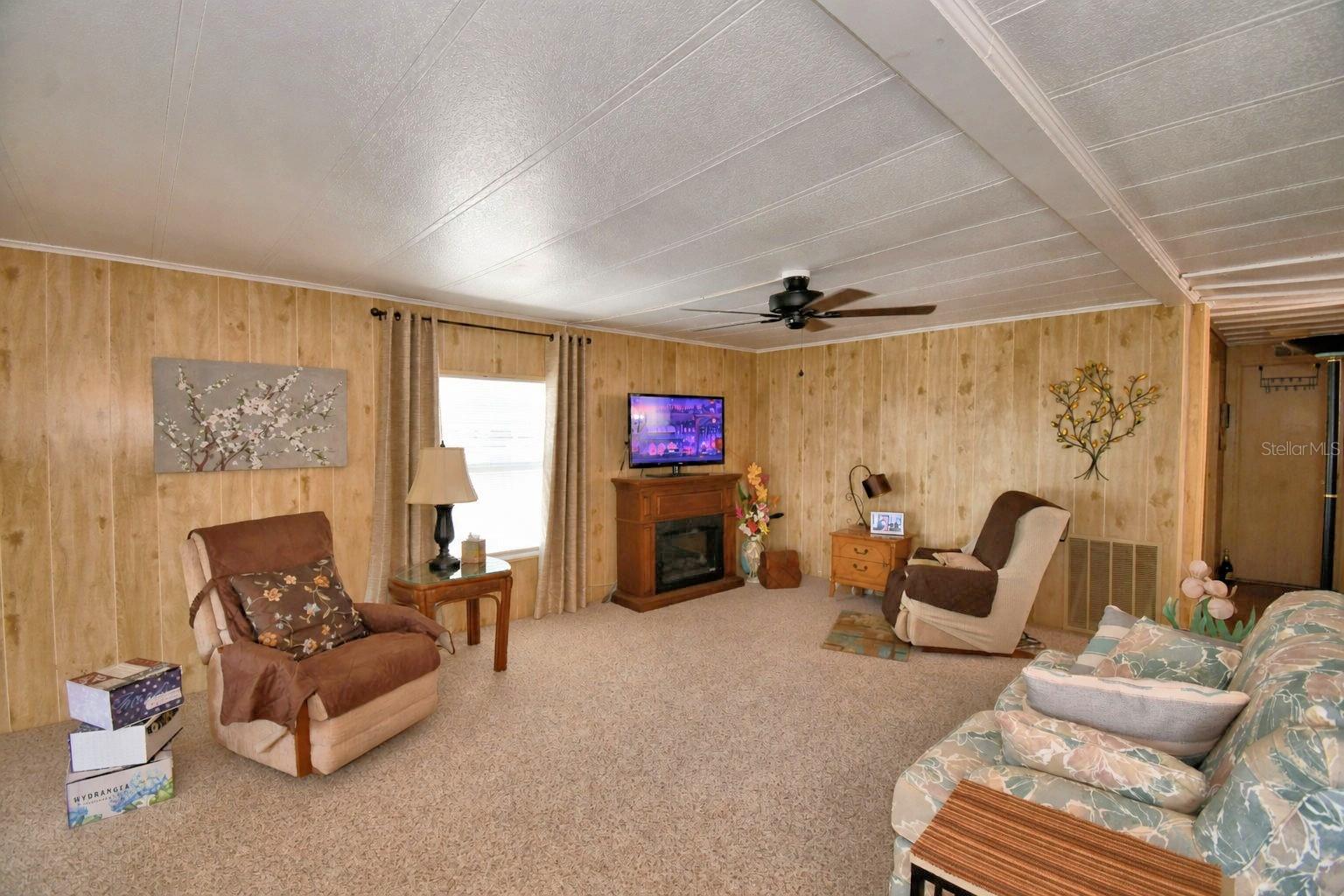 OAKWOOD ESTATES - Residential