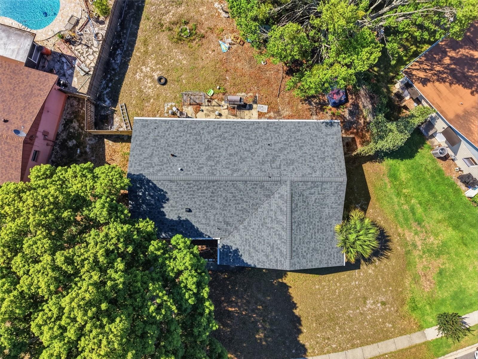 1407 BENWICK WAY