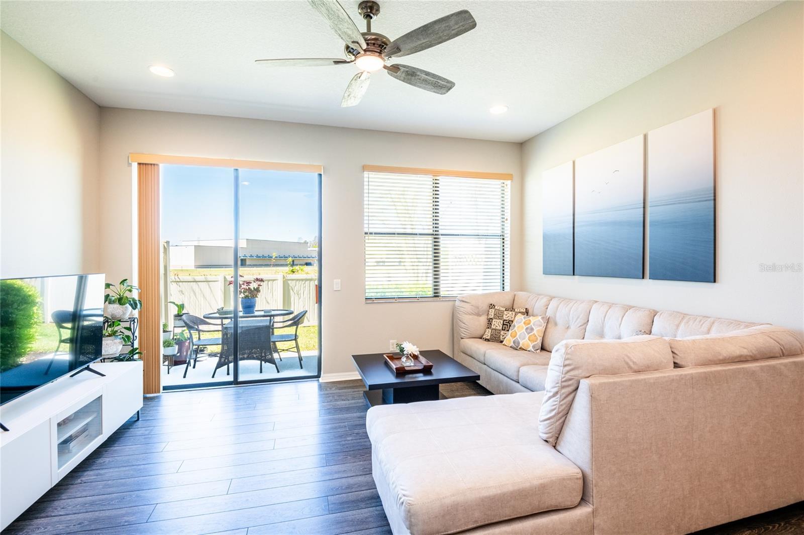 11648 CROWNED SPARROW LANE