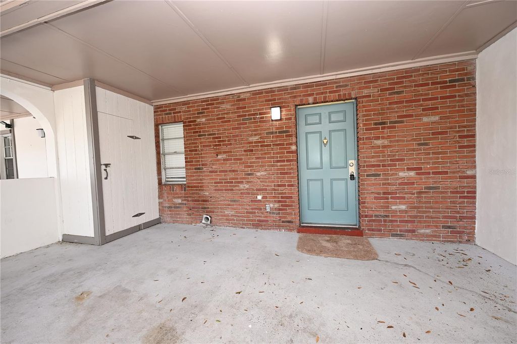 Photo of 2249 9th St SE, Winter Haven, FL 33880 (MLS # L4960800)