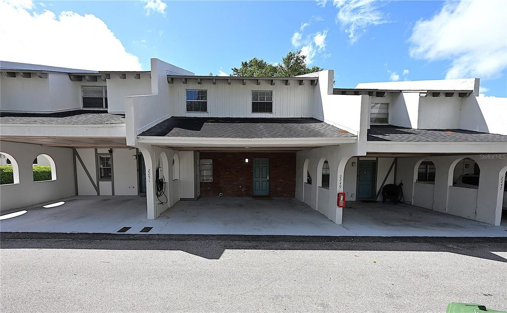 Photo of 2249 9th St SE, Winter Haven, FL 33880 (MLS # L4960800)