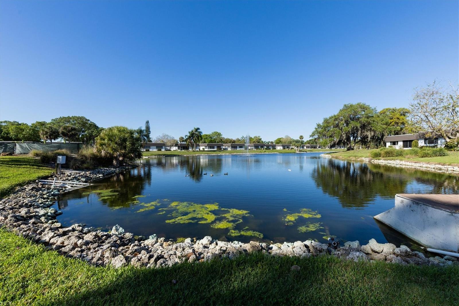 GLEN OAKS RIDGE VILLAS 1 - Residential