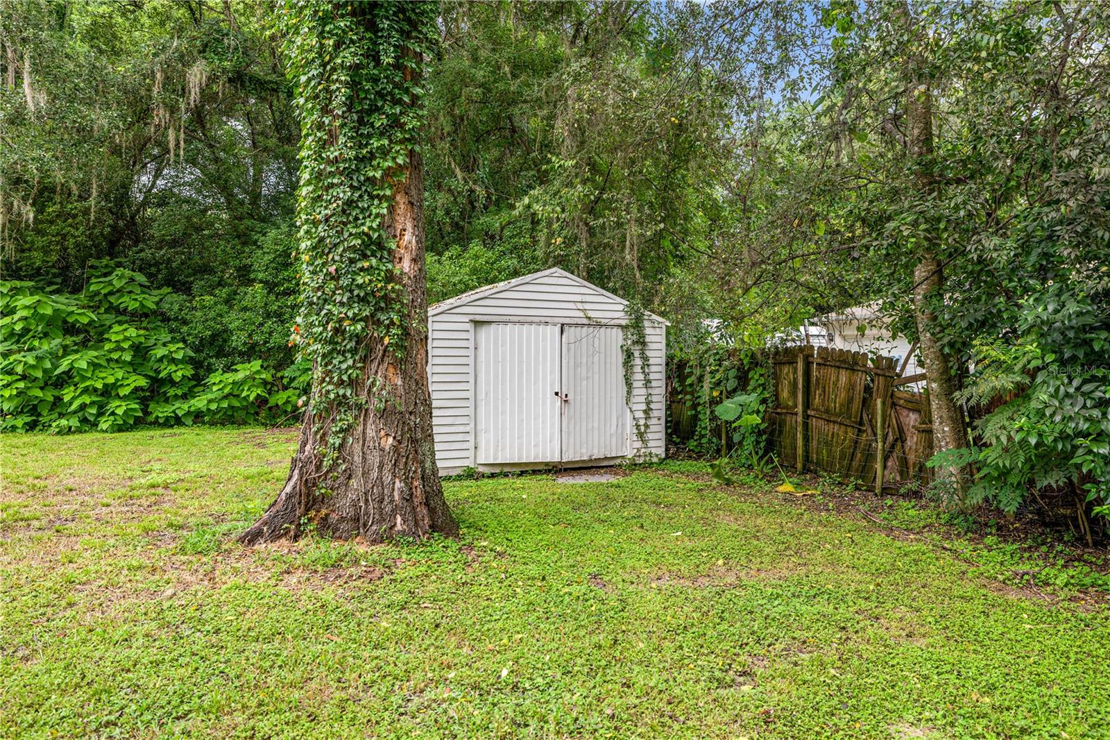 FLOYDS ADD 01 - Residential
