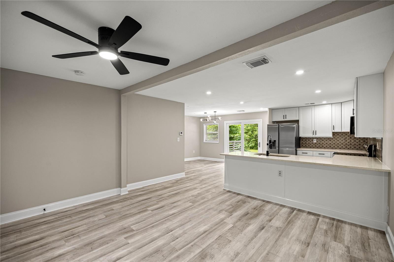 FLOYDS ADD 01 - Residential
