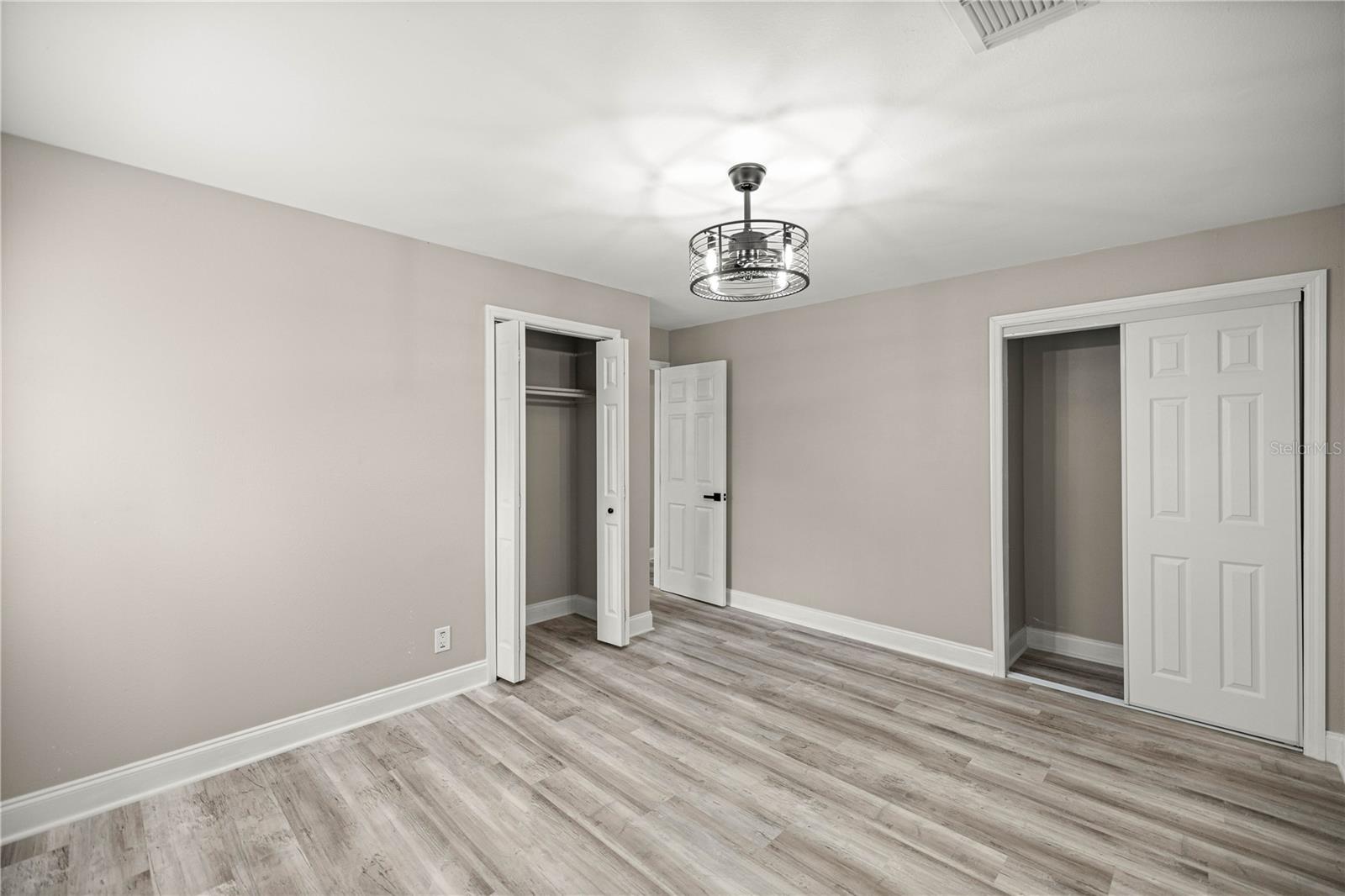FLOYDS ADD 01 - Residential