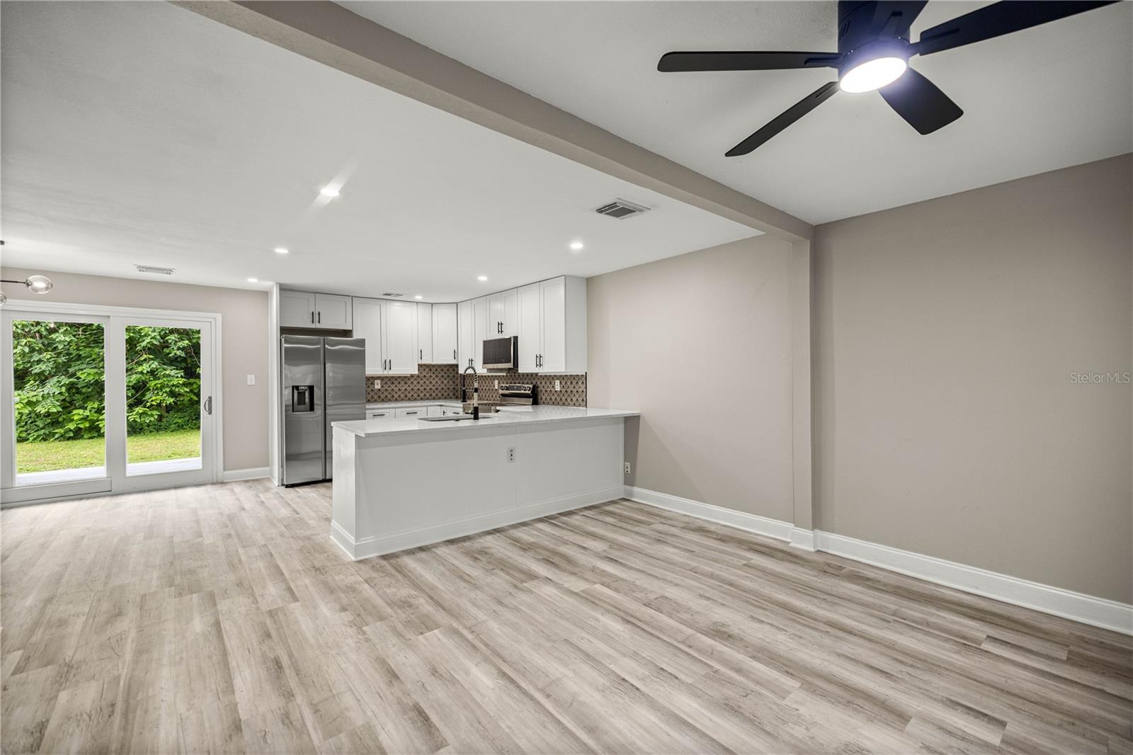 FLOYDS ADD 01 - Residential