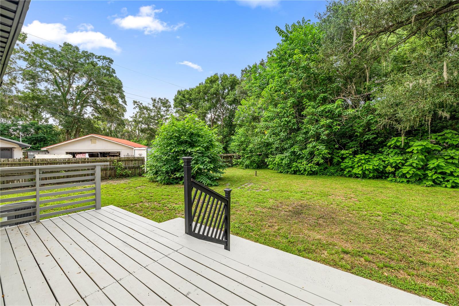 FLOYDS ADD 01 - Residential