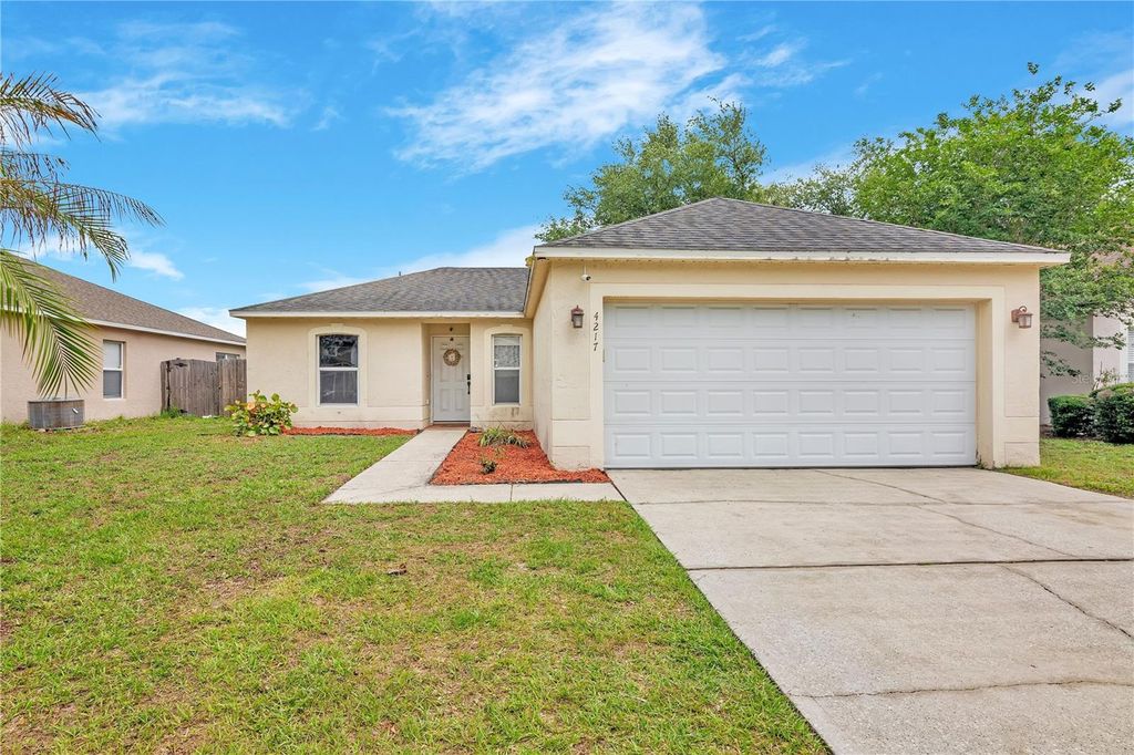 Photo of 4217 Iveyglen Avenue, Orlando, FL 32826 (MLS # O6407716)