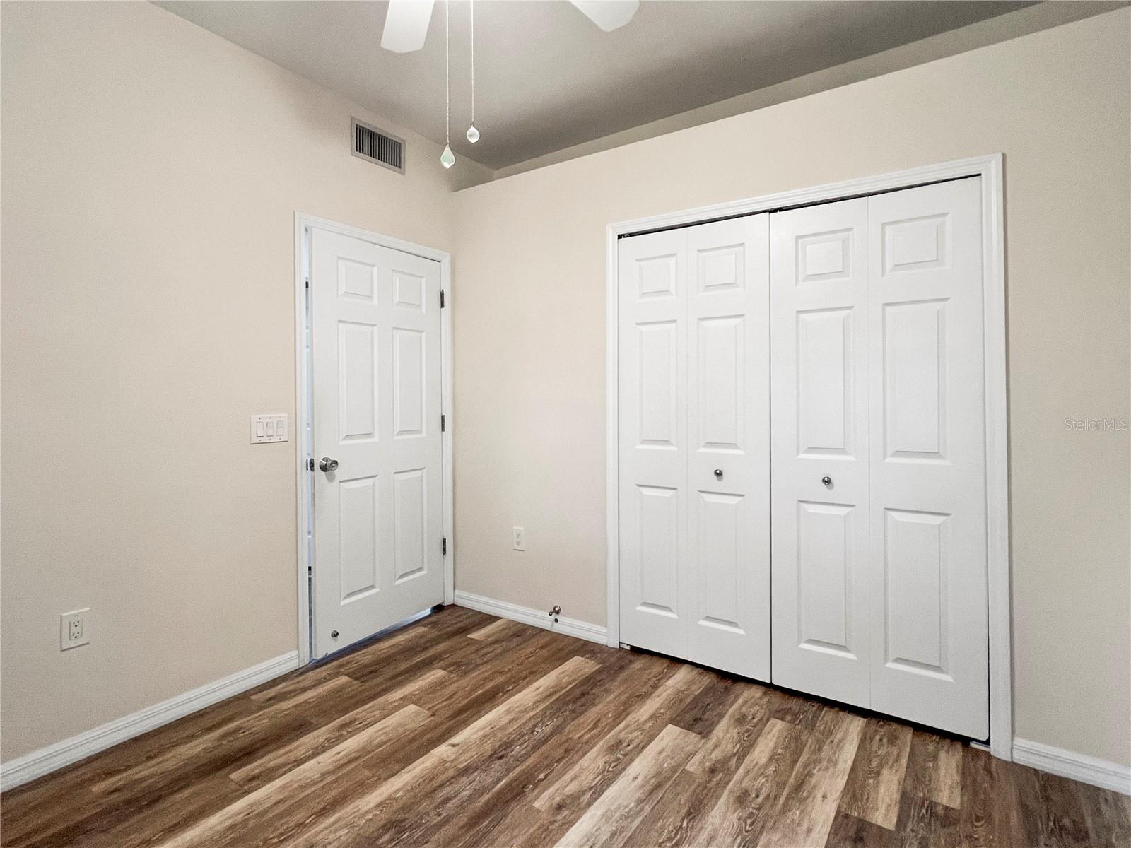 SUMMERFIELD HOLLOW - Residential Lease