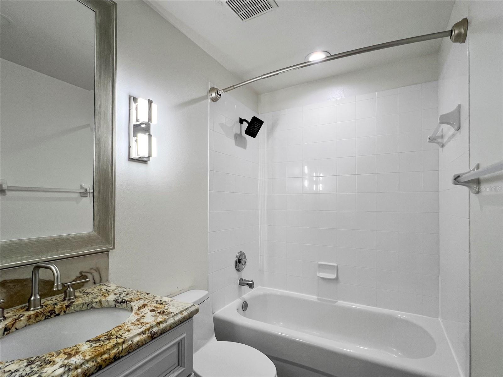 SUMMERFIELD HOLLOW - Residential Lease
