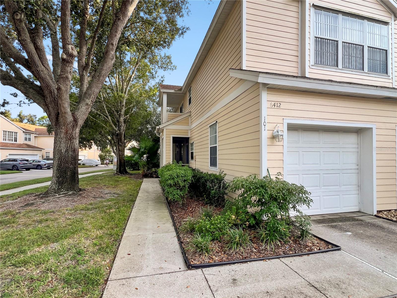 SUMMERFIELD HOLLOW - Residential Lease