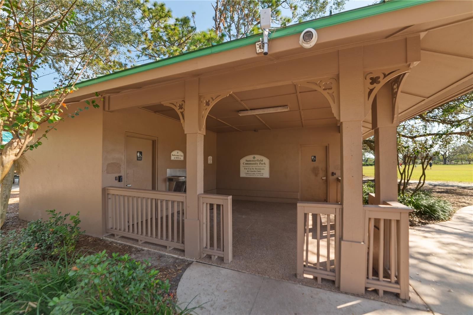 SUMMERFIELD HOLLOW - Residential Lease