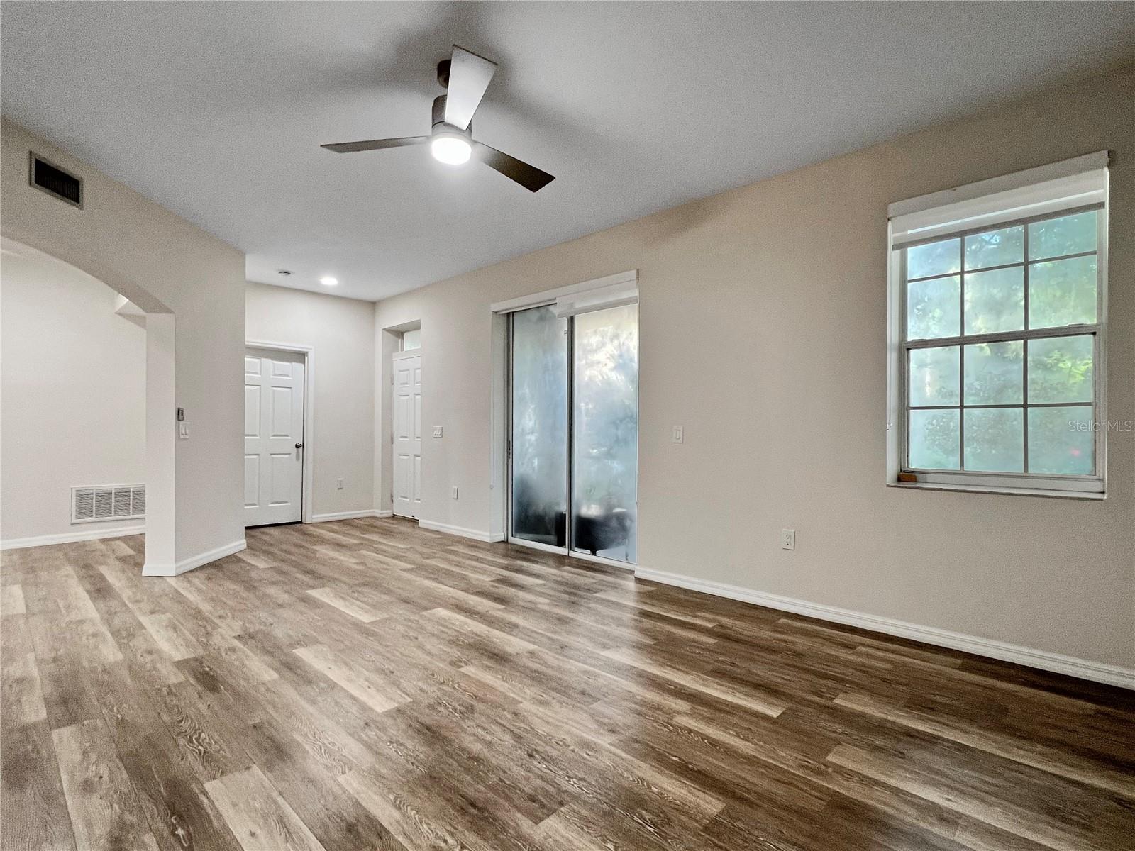 SUMMERFIELD HOLLOW - Residential Lease