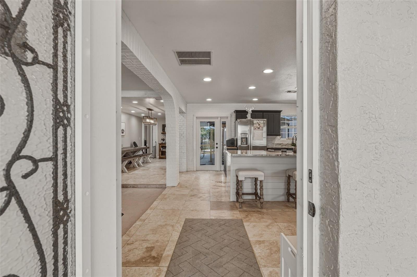 CHARLOTTE PARK - Residential