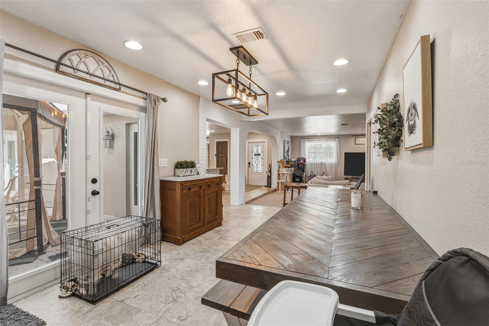 CHARLOTTE PARK - Residential