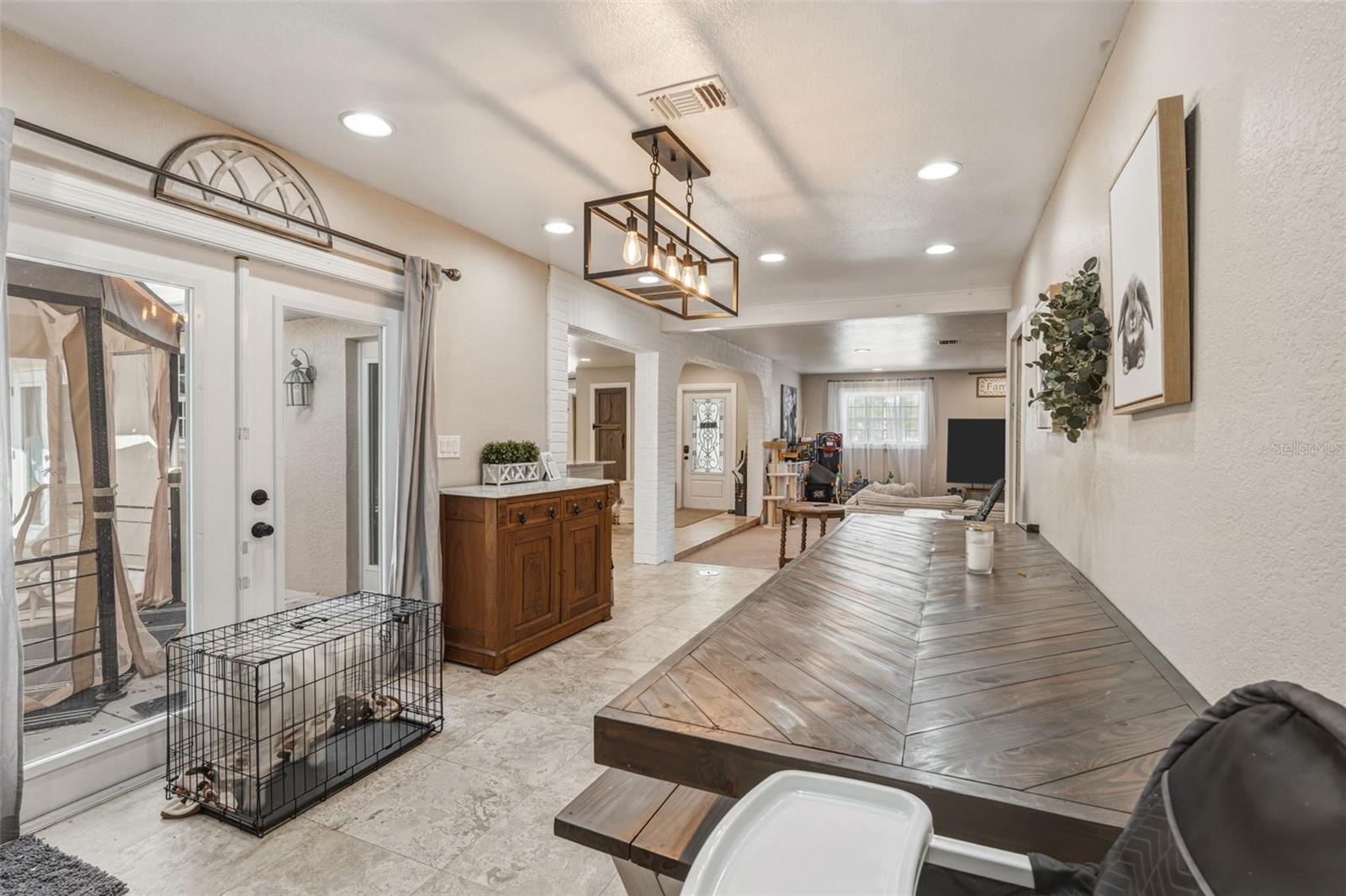 CHARLOTTE PARK - Residential