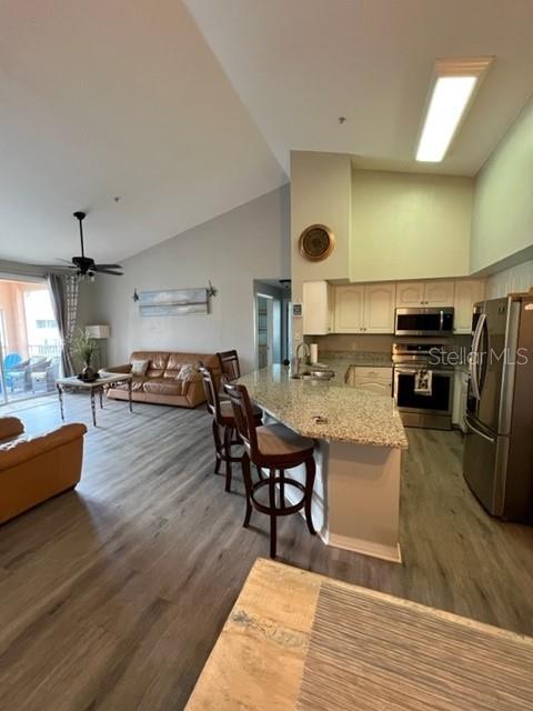 BELLA VILLINO VI - Residential Lease