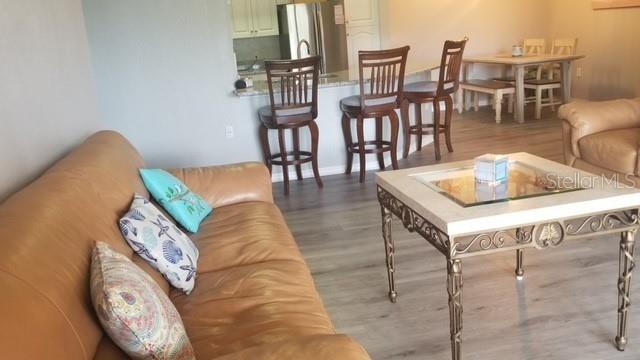 BELLA VILLINO VI - Residential Lease