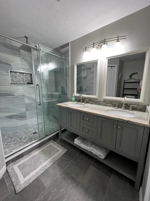 BELLA VILLINO VI - Residential Lease