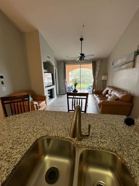 BELLA VILLINO VI - Residential Lease