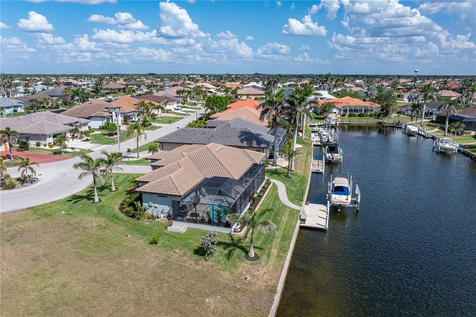 PUNTA GORDA ISLES SEC 15 - Residential