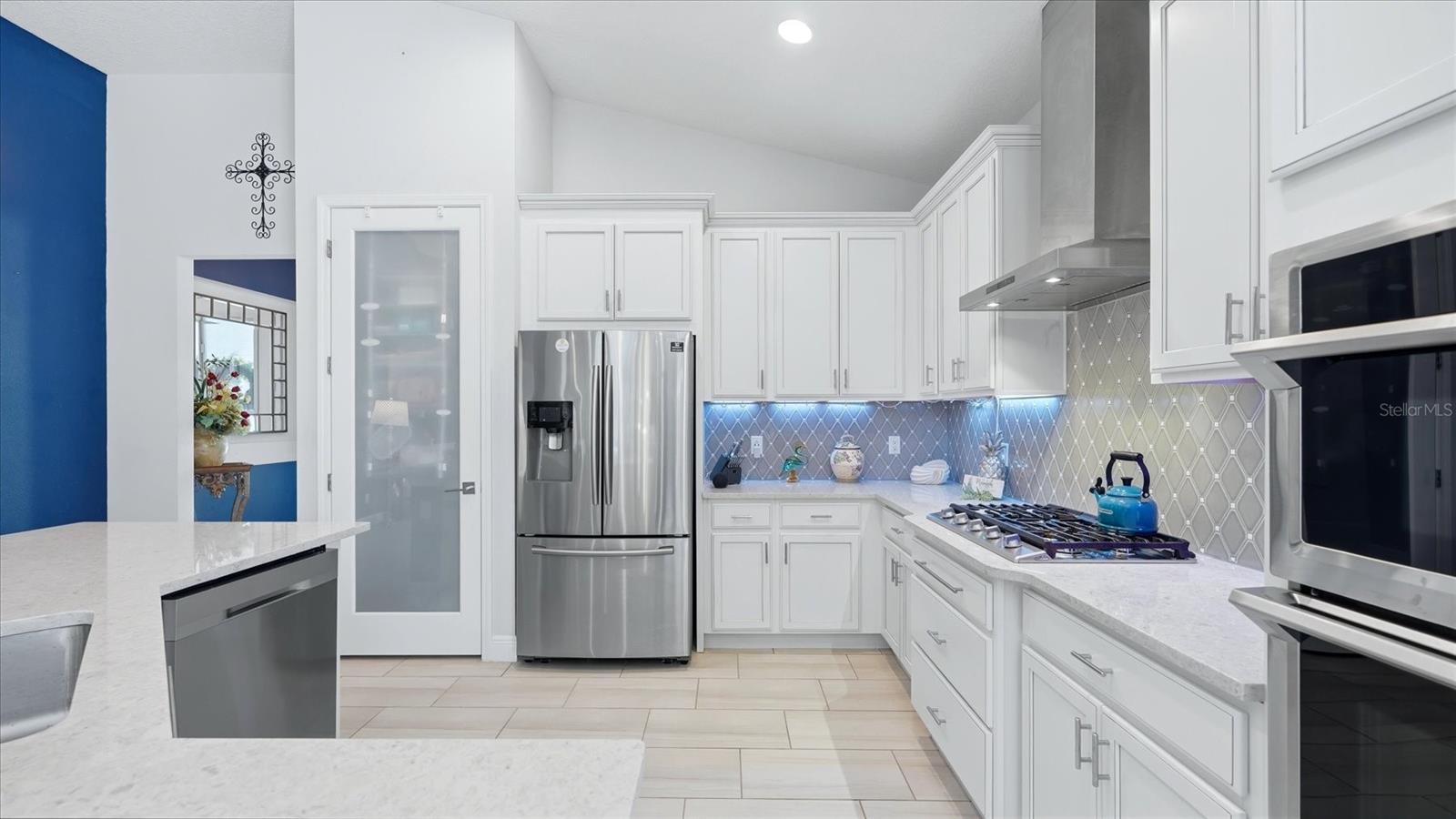 CROSSCREEK PH I SUBPH B & C - Residential