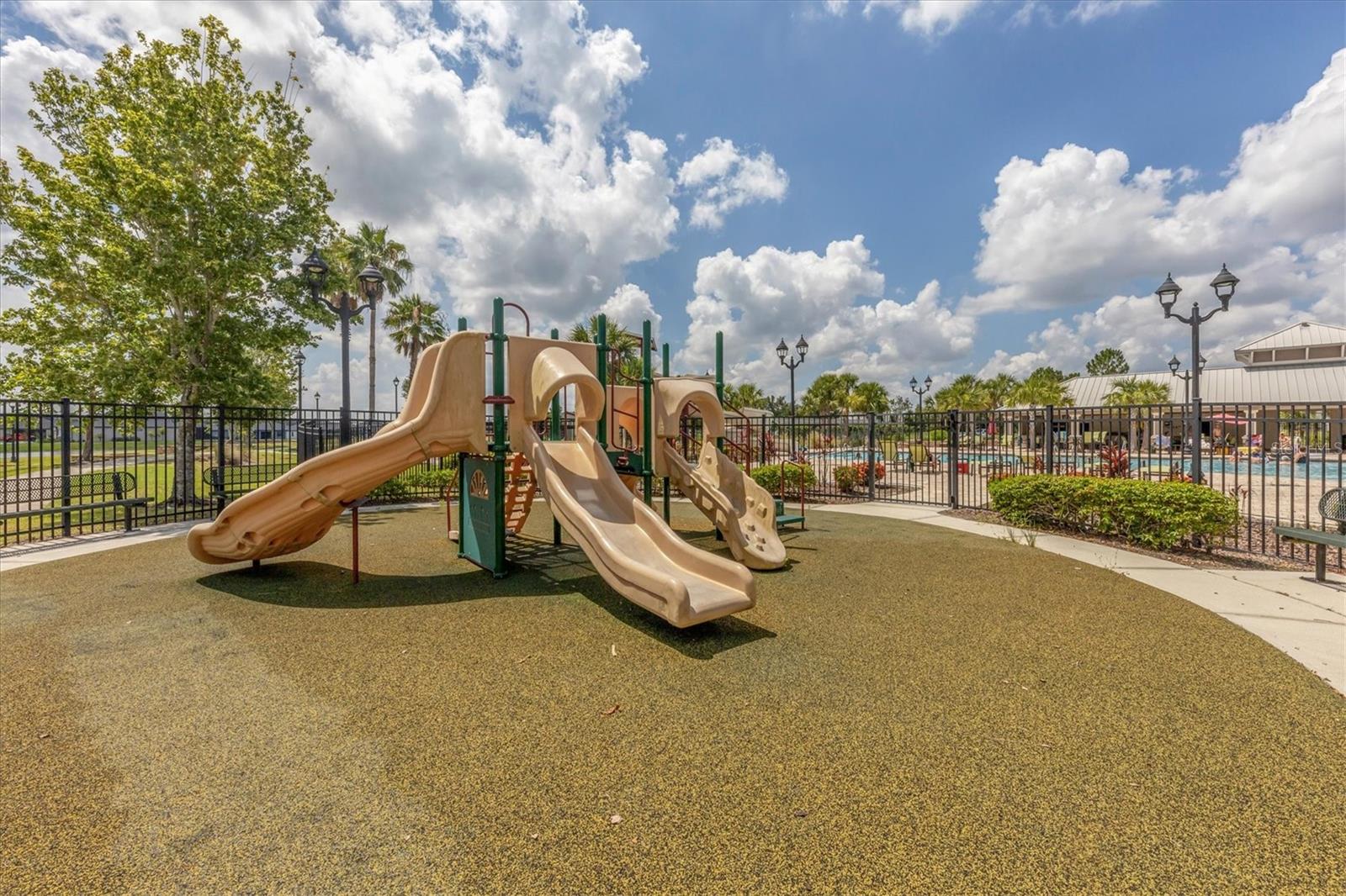 CROSSCREEK PH I SUBPH B & C - Residential