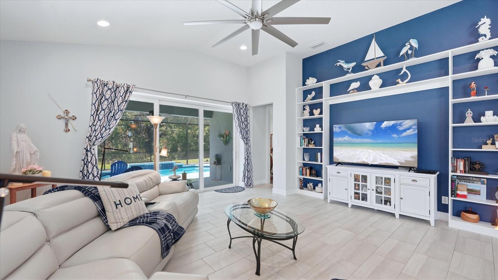 CROSSCREEK PH I SUBPH B & C - Residential