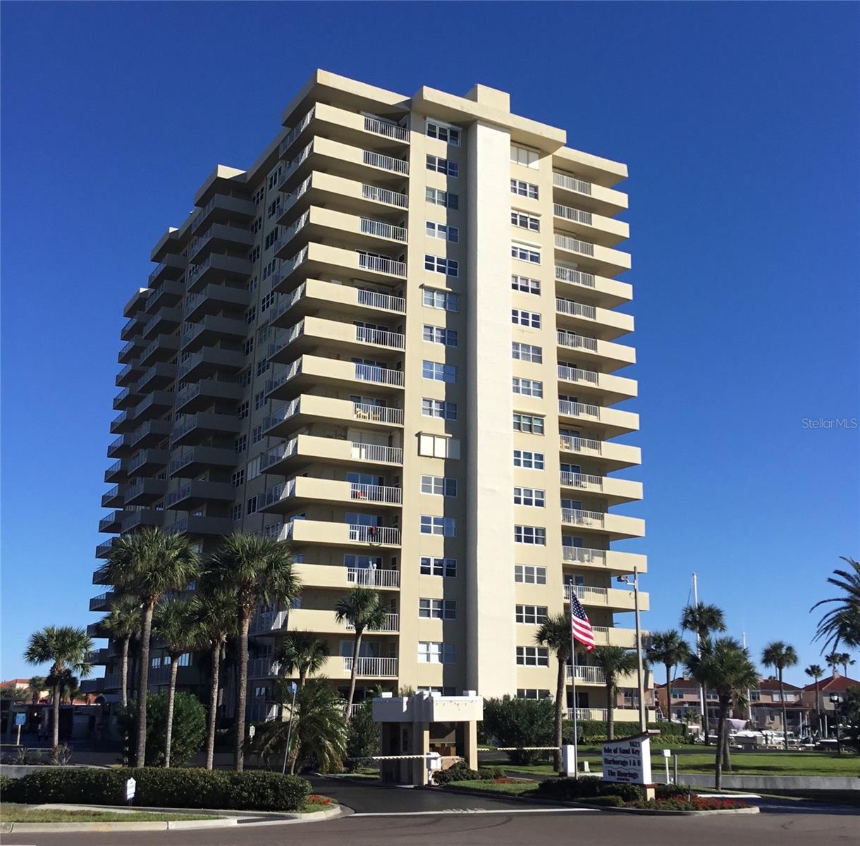 1621 GULF BOULEVARD 1406