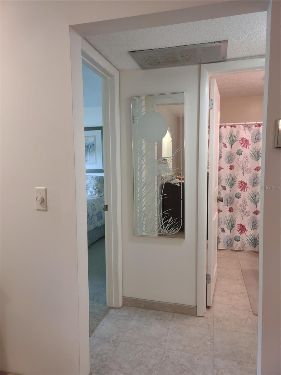 LAKES VILLAS CONDO I - Residential