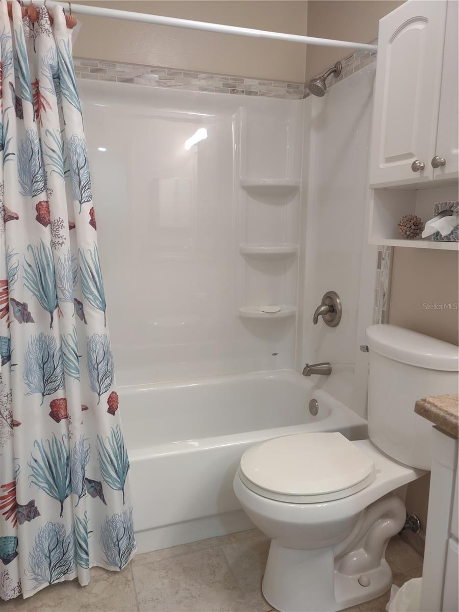 LAKES VILLAS CONDO I - Residential