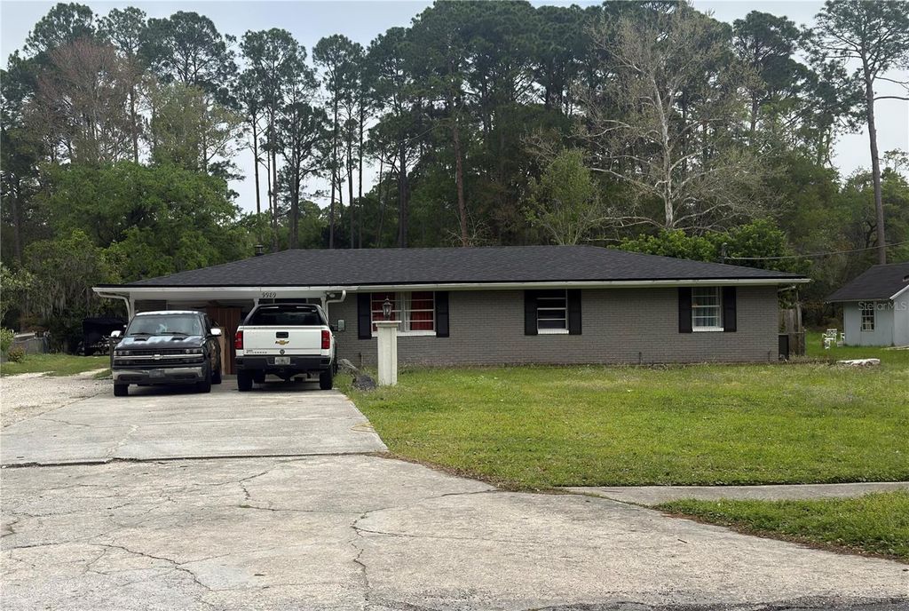 Photo of 9989 Leahy Road, Jacksonville, FL 32246 (MLS # NS1087746)