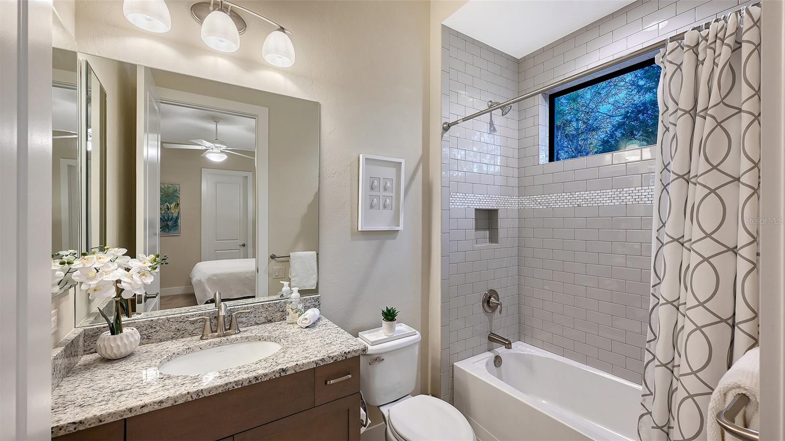 COUNTRY CLUB EAST AT LAKEWD RNCH YY1-4 - Residential