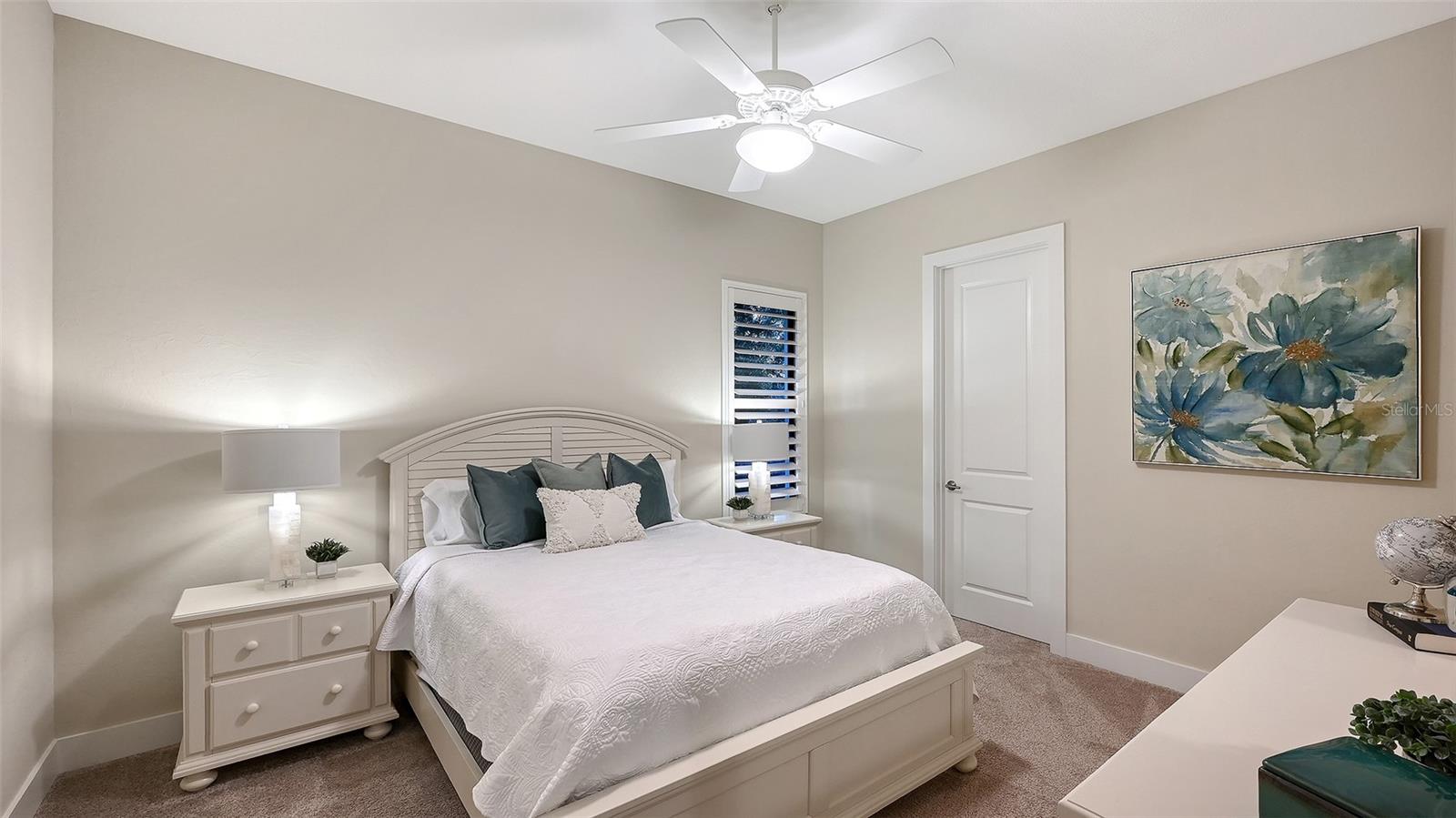 COUNTRY CLUB EAST AT LAKEWD RNCH YY1-4 - Residential