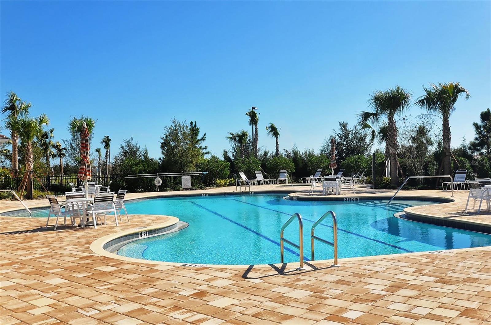 COUNTRY CLUB EAST AT LAKEWD RNCH YY1-4 - Residential