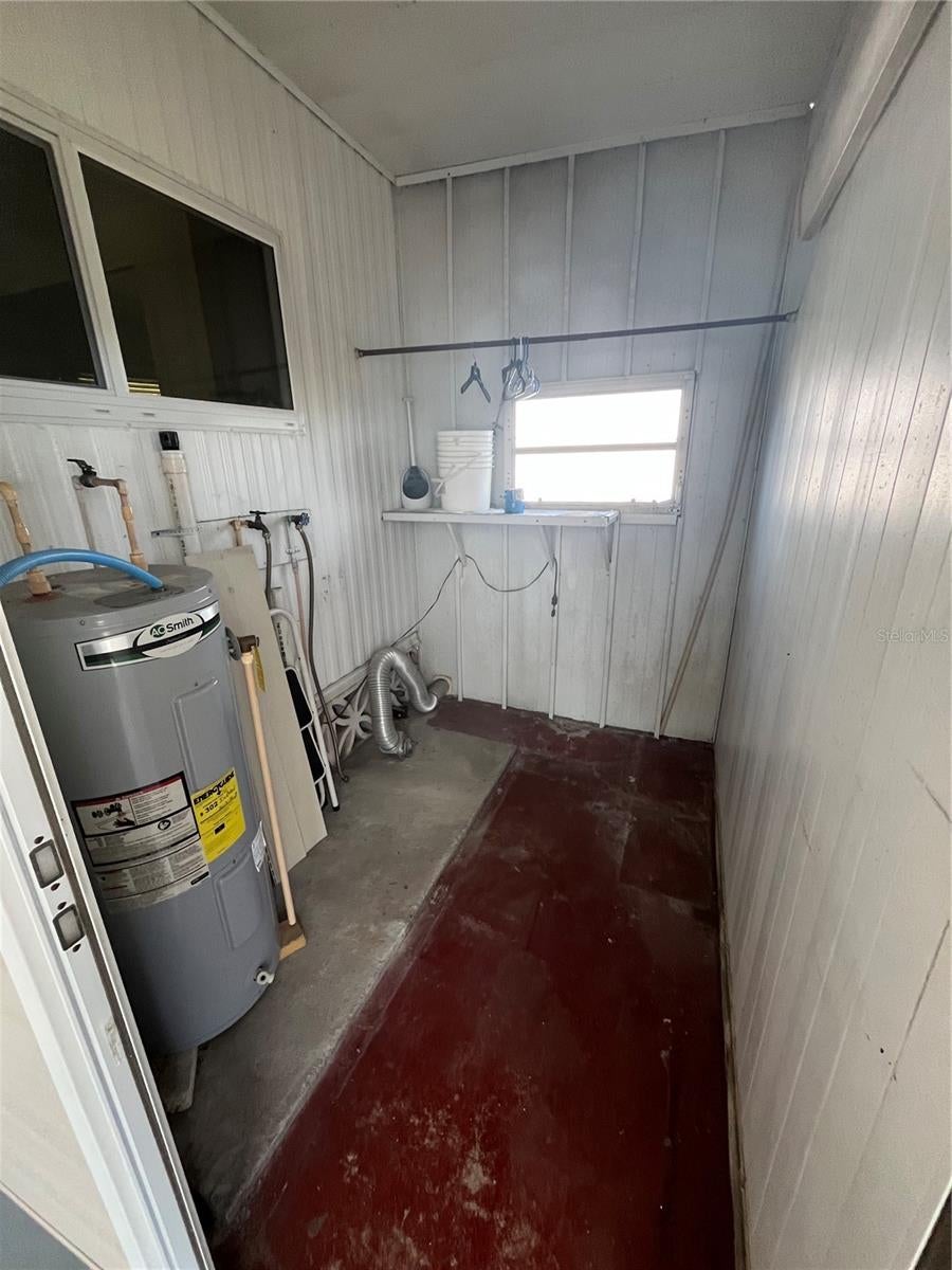 724 LOCARNO DRIVE, VENICE, FL, 34285 4 724 LOCARNO DRIVE