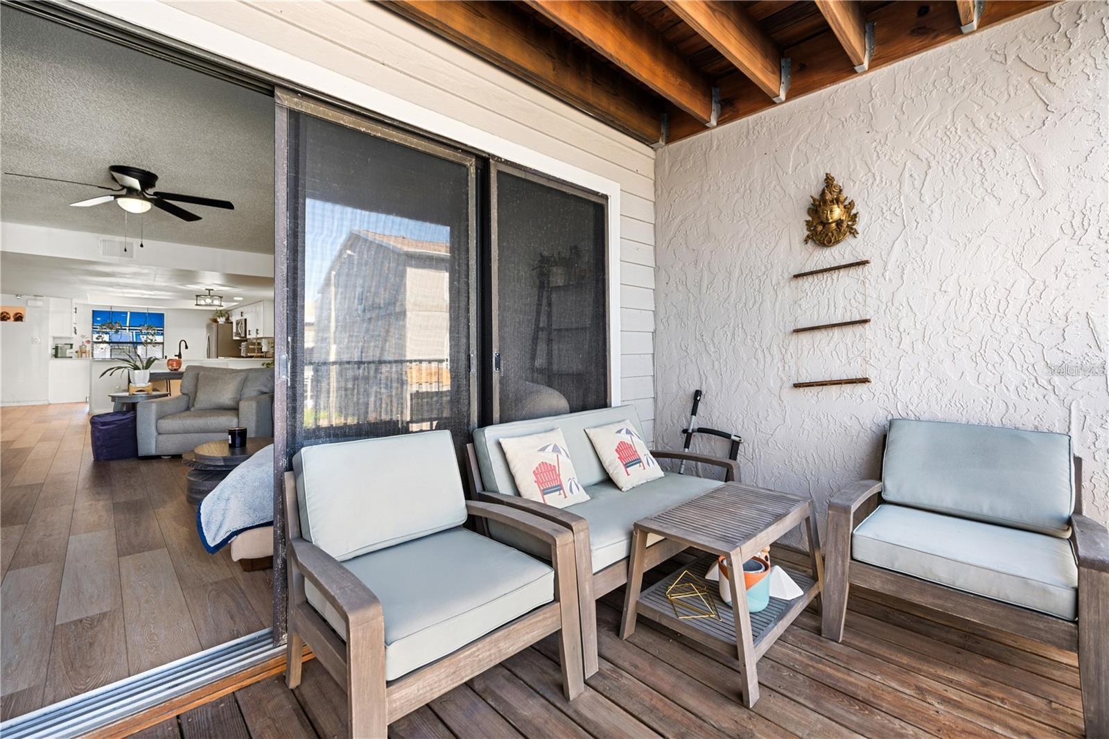 BAYWAY CONDO PH ONE - Residential