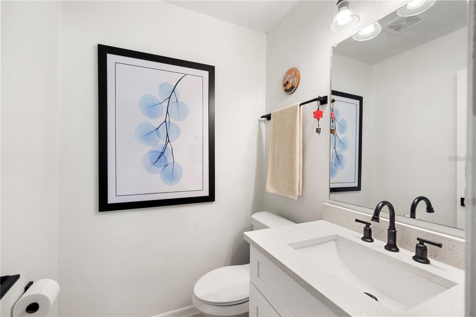 BAYWAY CONDO PH ONE - Residential