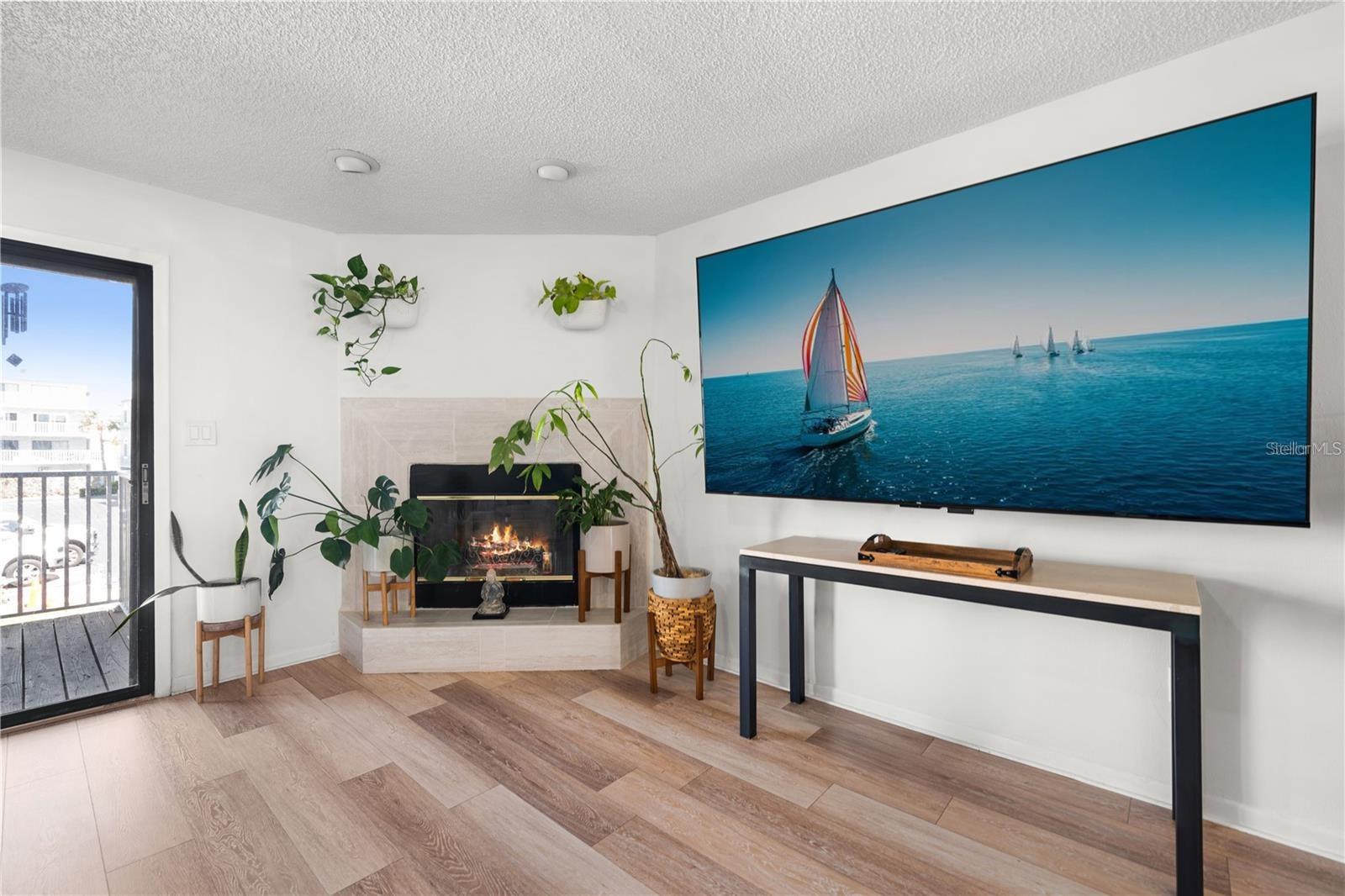 BAYWAY CONDO PH ONE - Residential